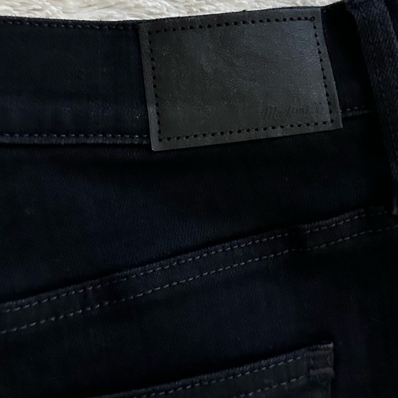NWT Madewell Mid-rise Stretch Black Jeans // 33P - Picture 11 of 14